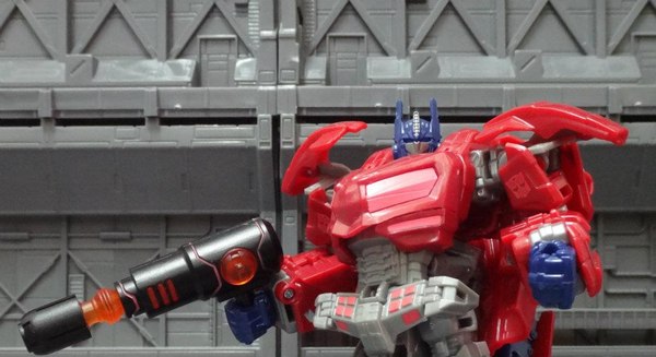 Dream Maker Warriors From Cyborgtron WFC 01 Transformers Optimus Prime  (1 of 29)